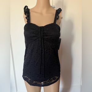 Summer top with lace detail NWT